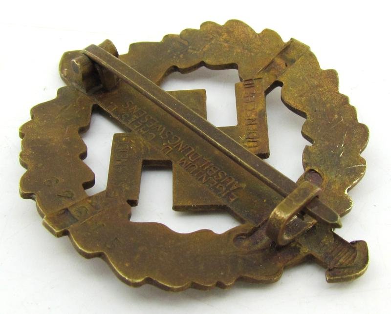 SA Sports badge in Bronze ( E. Schneider ) — image 7