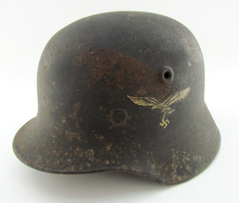 Luftwaffe Q62 M40 SD Helm ( untouched attic find ) — image 16