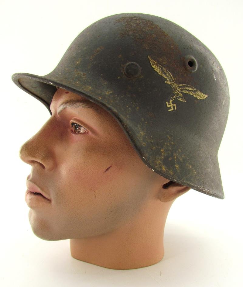 Luftwaffe Q62 M40 SD Helm ( untouched attic find ) — image 2