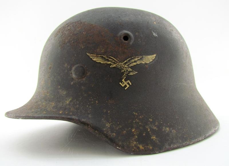 Luftwaffe Q62 M40 SD Helm ( untouched attic find ) — image 4