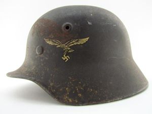 Luftwaffe Q62 M40 SD Helm ( untouched attic find )