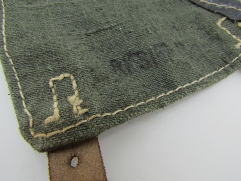 Pair of late war M37 pattern gaiters or Gamaschen — image 7