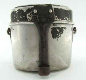 WH/SS M31 Matching Messkit Marked A.W.G.40