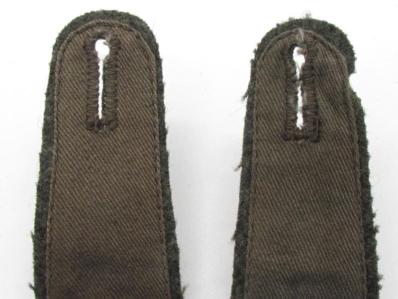 Wehrmacht (Heer) M40 Feldwebel Artillery.(Offiziersanwärter) shoulder boards — image 5