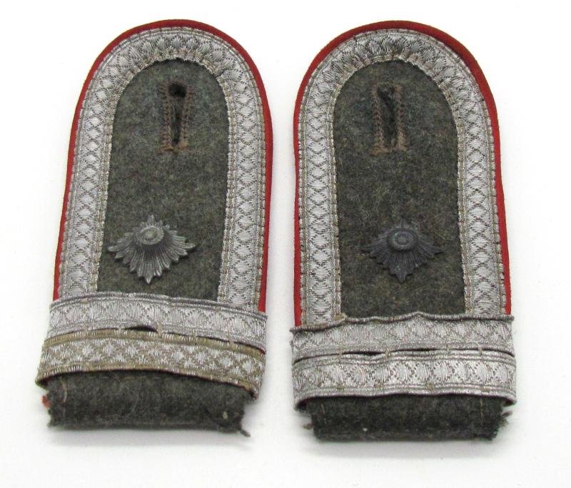 Wehrmacht (Heer) M40 Feldwebel Artillery.(Offiziersanwärter) shoulder boards — image 9