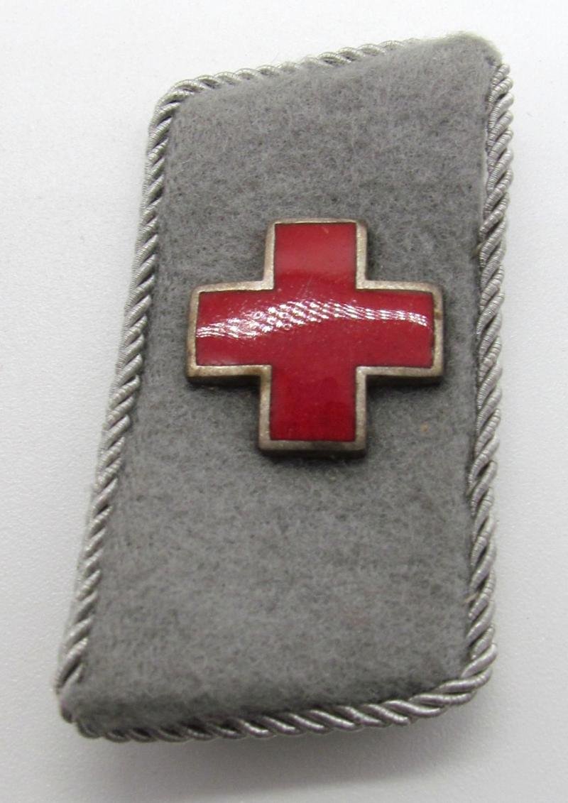 Deutsches Roten Kreuz (DRK) Collar Tab Set — image 5