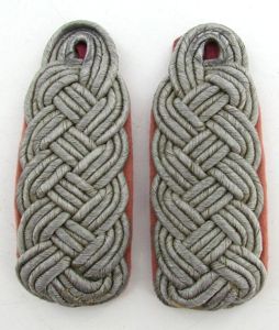 Wehrmacht (Heer) Panzer Officer's Shoulder-Boards