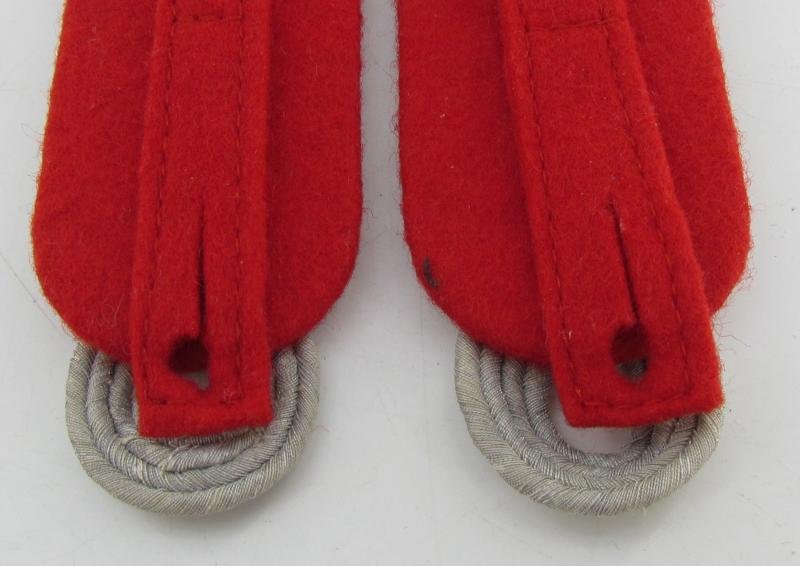Wehrmacht Artillery Major shoulder boards — image 6