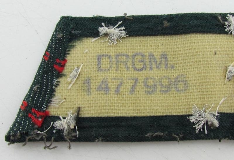 Wehrmacht 'Grossdeutschland' artillery insignia set — image 18