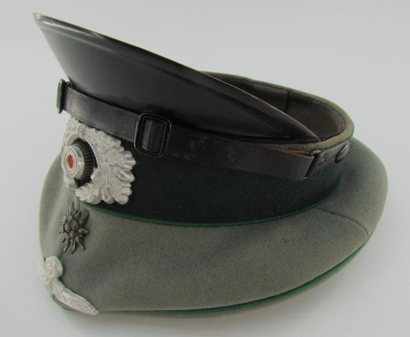 Wehrmacht Gebirgsjäger Enlisted/NCO Visor Cap — image 11