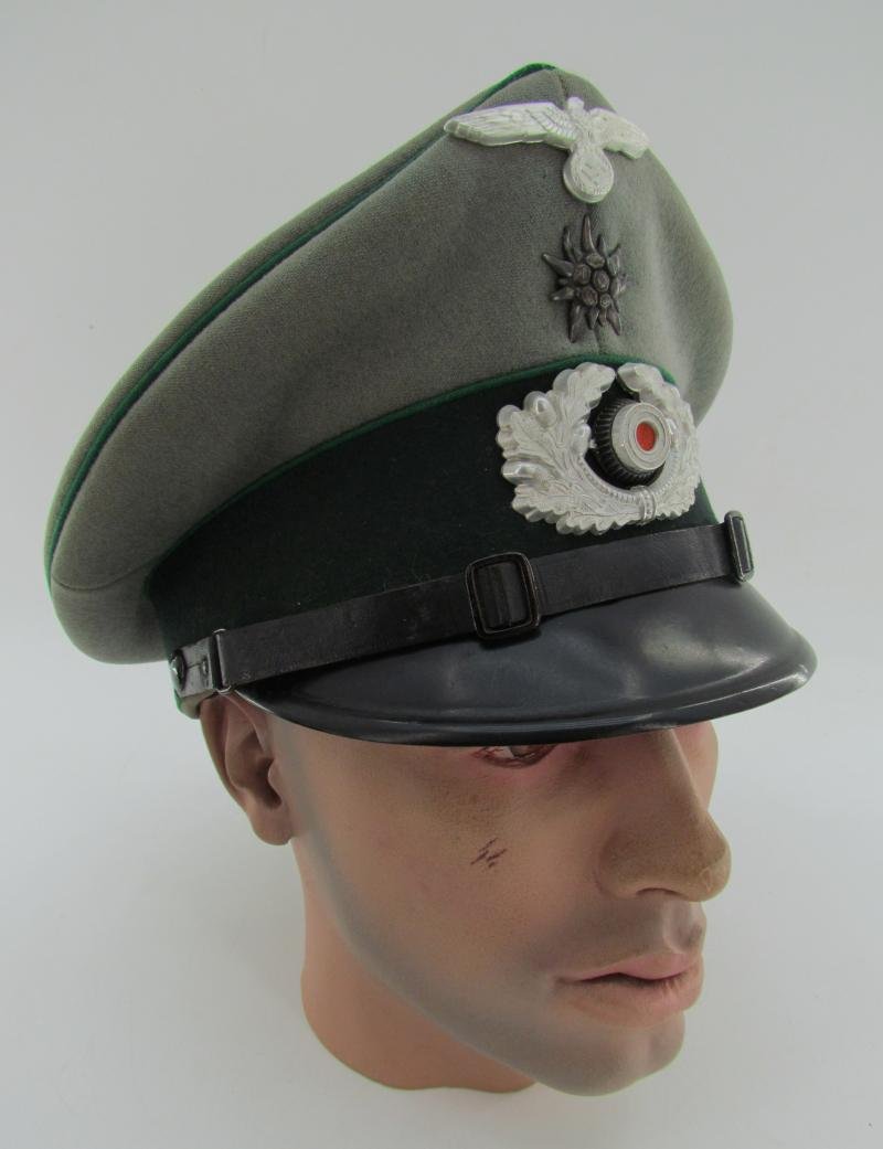 Wehrmacht Gebirgsjäger Enlisted/NCO Visor Cap — image 2