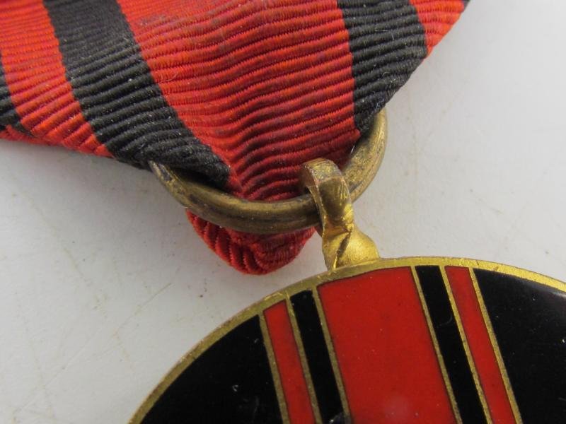 NSB 'Jaarlijksche Afstandsmarsch' 1935 Medal — image 4