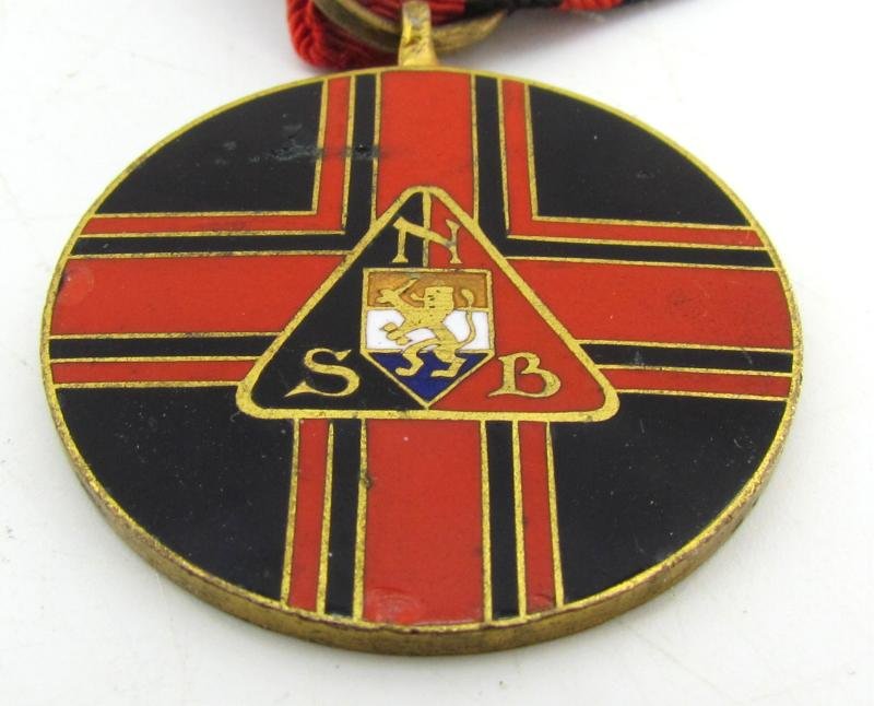 NSB 'Jaarlijksche Afstandsmarsch' 1935 Medal — image 5