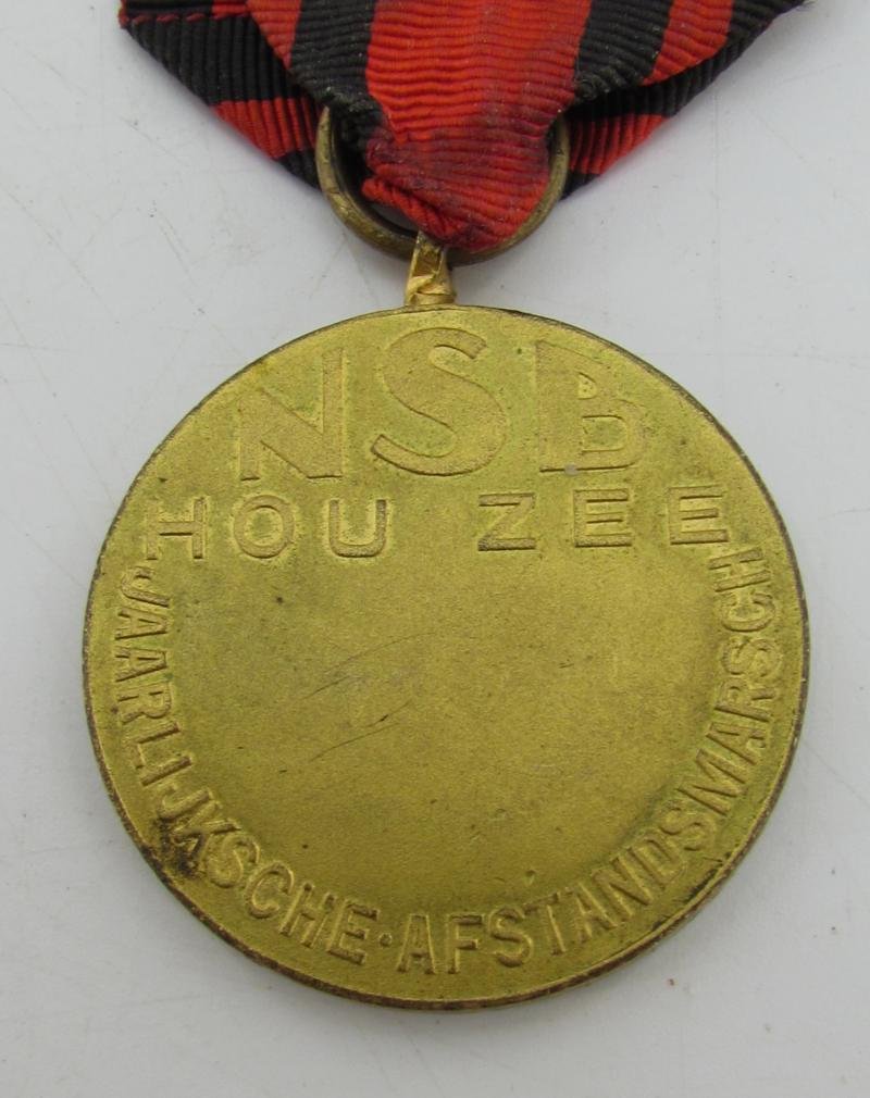NSB 'Jaarlijksche Afstandsmarsch' 1935 Medal — image 8