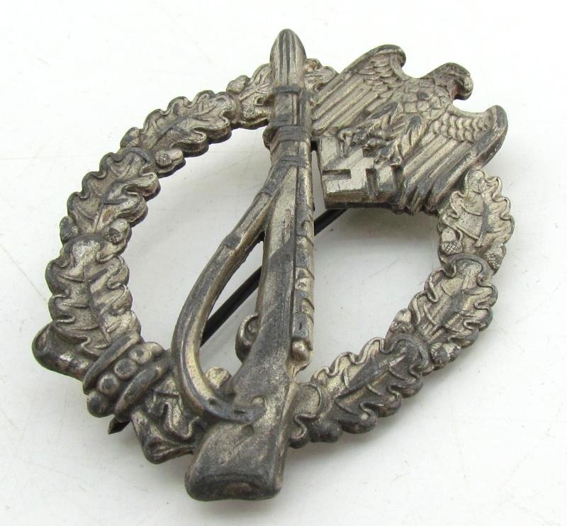 Infantry Assault Badge in Silver ( Sturmabzeichen ) — image 2