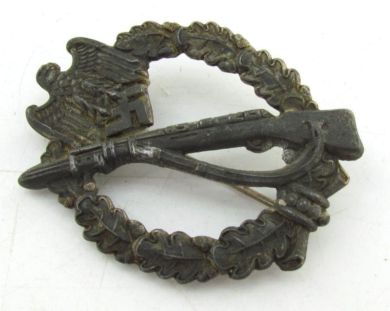 Infantry Assault Badge in Silver ( Sturmabzeichen ) – Frank & Reif, Stuttgart — image 2