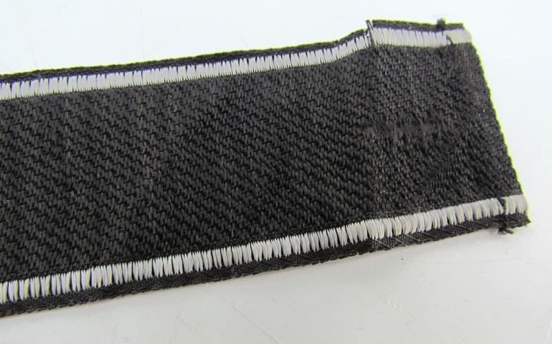 Waffen-SS Panzergrenadier Regiment 'General Seyffardt' Bevo Cufftitle — image 11