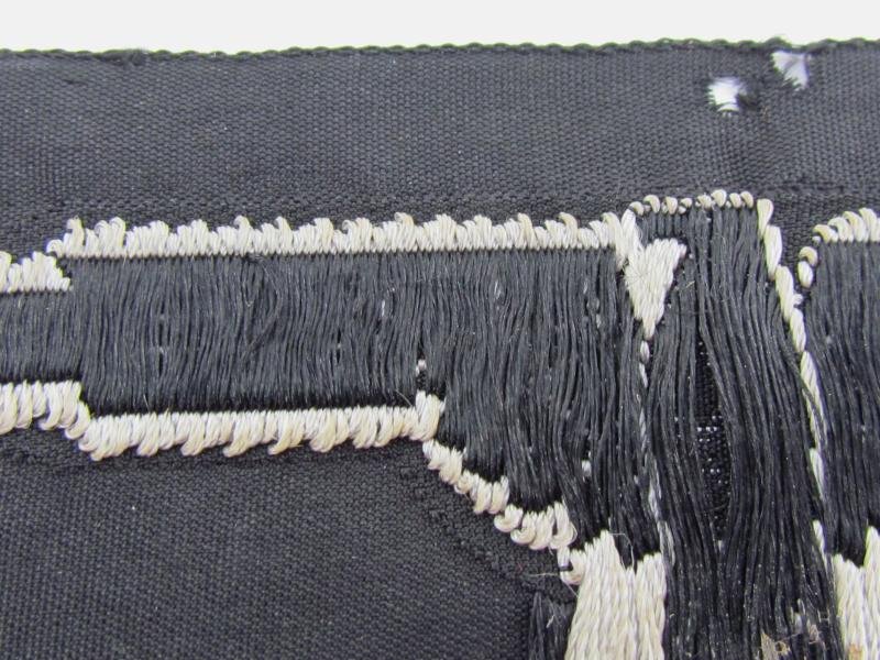 Waffen-SS 'BeVo' sleeve eagle — image 6