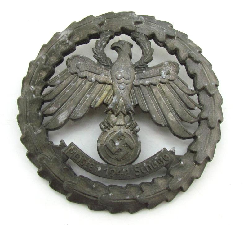 3x Tyrolean Marksmanship Gau Master Shooting Badge in original case ( rare ) — image 9