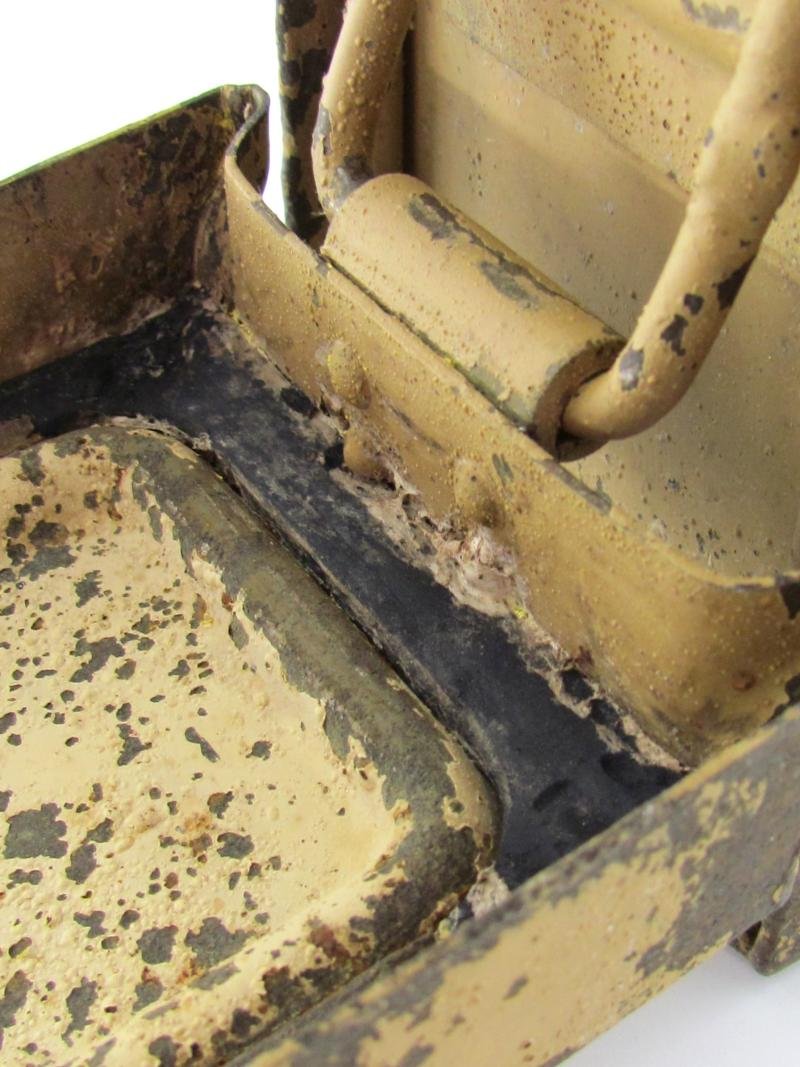 Tan Painted MG34/42 'Patronenkasten 41' — image 7