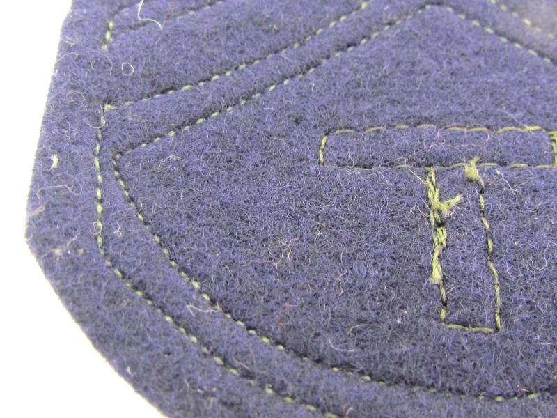 U.S. WWII Army Technician 3rd Grade (T/3) Sleeve Patches — image 5