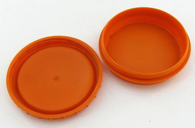 Wehrmacht Bakelite Butterdish — image 3