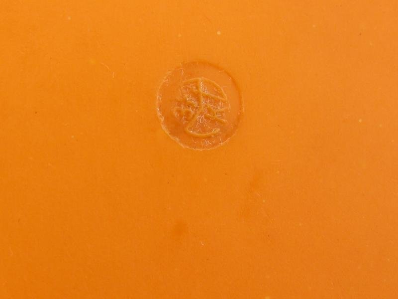 Wehrmacht Bakelite Butterdish — image 4