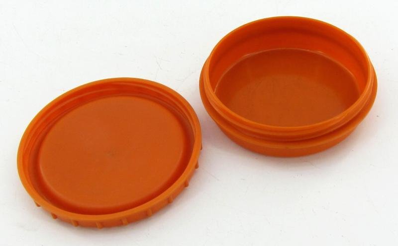 Wehrmacht Bakelite Butterdish — image 4
