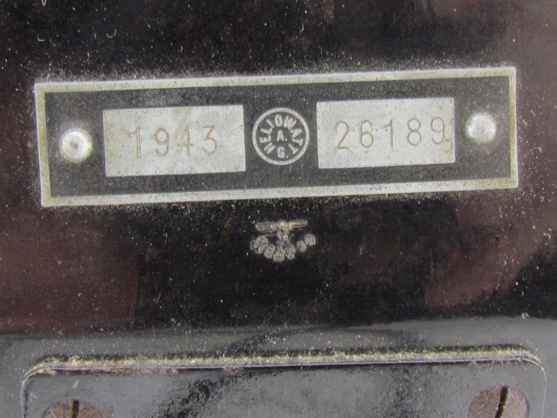 Wehrmacht Bakelite Desk telephone 38 with side box dated 1943 — image 14