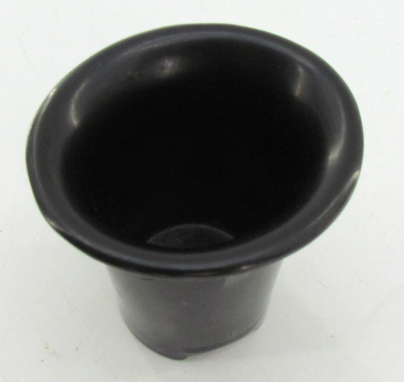 Wehrmacht 'Coconut' M31 Canteen and Cup 'H.R.E.43' — image 10