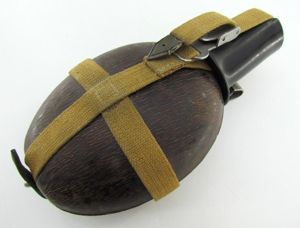 Wehrmacht 'Coconut' M31 Canteen and Cup 'H.R.E.43'