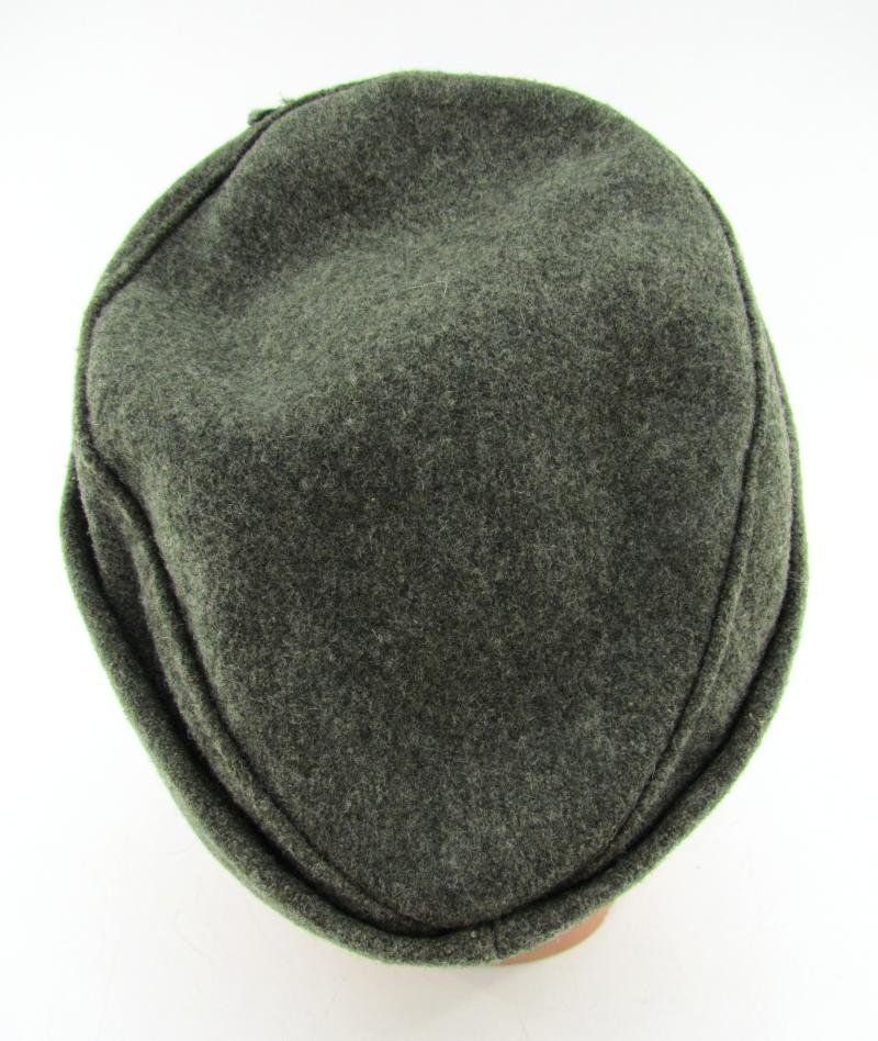 Late war Italian made double button Heer M43 field cap — image 4