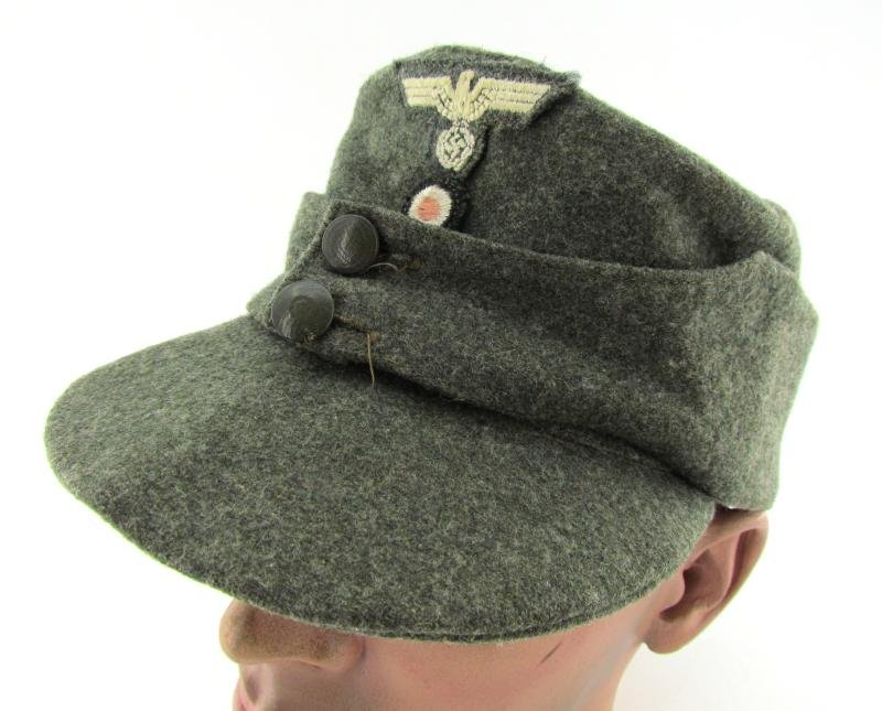 Late war Italian made double button Heer M43 field cap — image 6