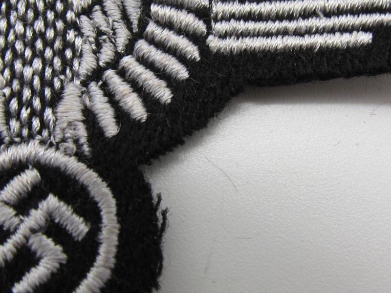 Waffen-SS EM/NCO sleeve eagle — image 4