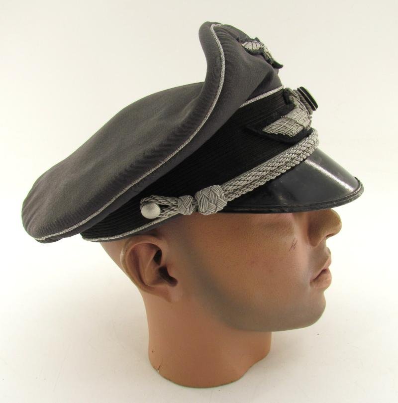 Luftwaffe officer visor cap 'Schirmmütze' — image 2