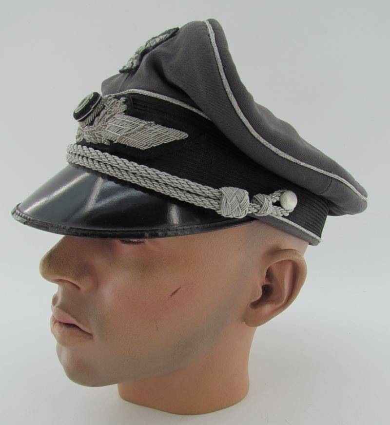 Luftwaffe officer visor cap 'Schirmmütze' — image 9