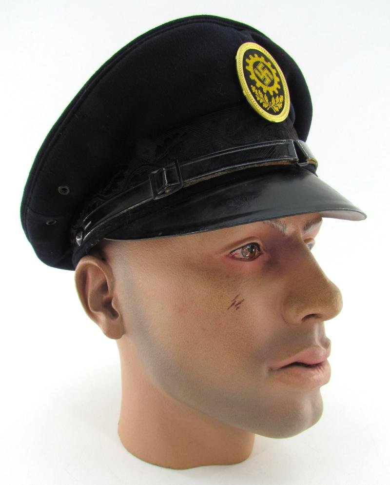 German DAF 'Deutsche Arbeitsfront' visor cap with RZM Label — image 2