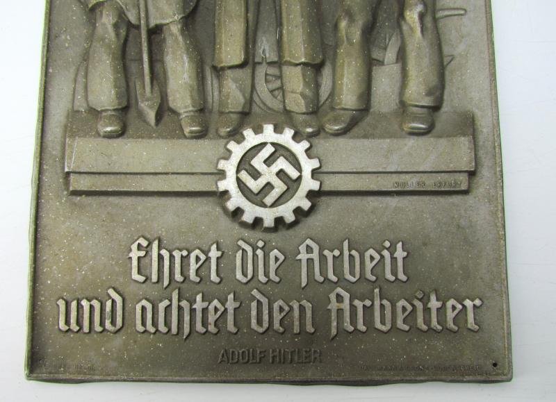 DAF ( 'Deutsche Arbeitsfront' ) Honor Plaque — image 4