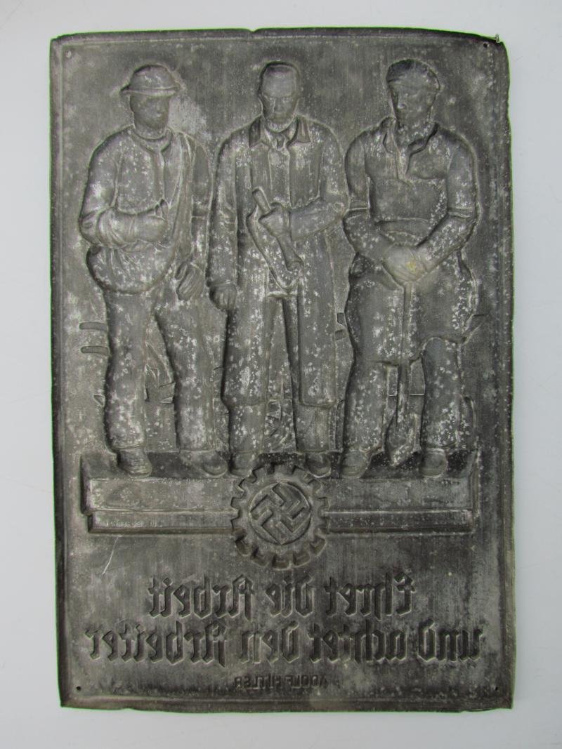 DAF ( 'Deutsche Arbeitsfront' ) Honor Plaque — image 8