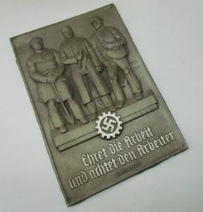 DAF ( 'Deutsche Arbeitsfront' ) Honor Plaque