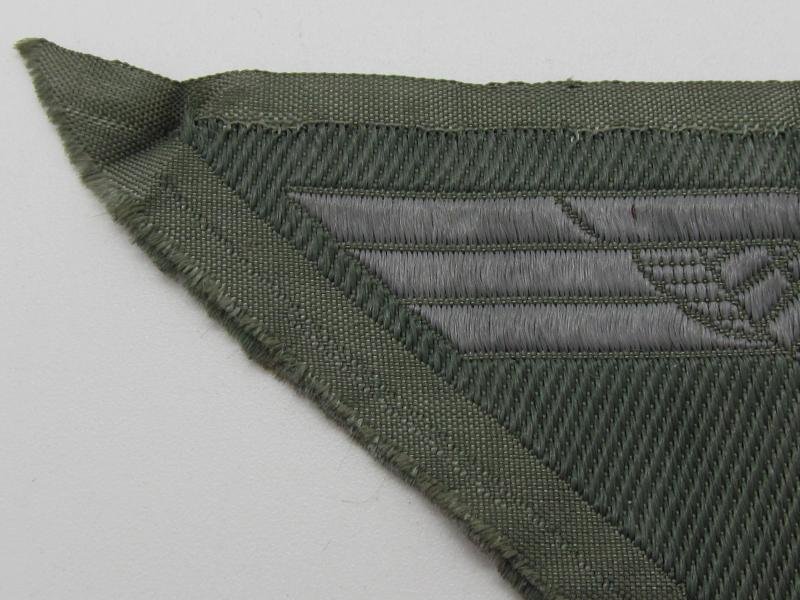 Wehrmacht (Heer) M44 Type Breast Eagle — image 3