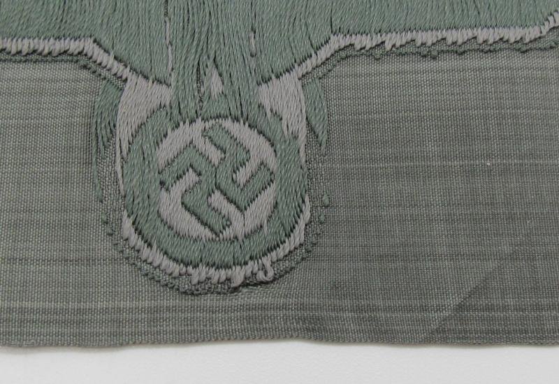 Wehrmacht (Heer) BeVo M40 Breast Eagle — image 7