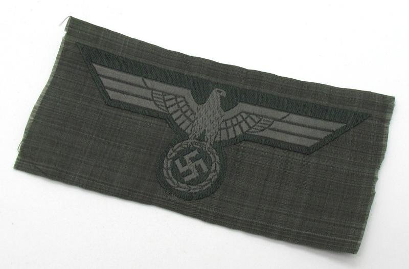 Wehrmacht (Heer) BeVo M40 Breast Eagle — image 8