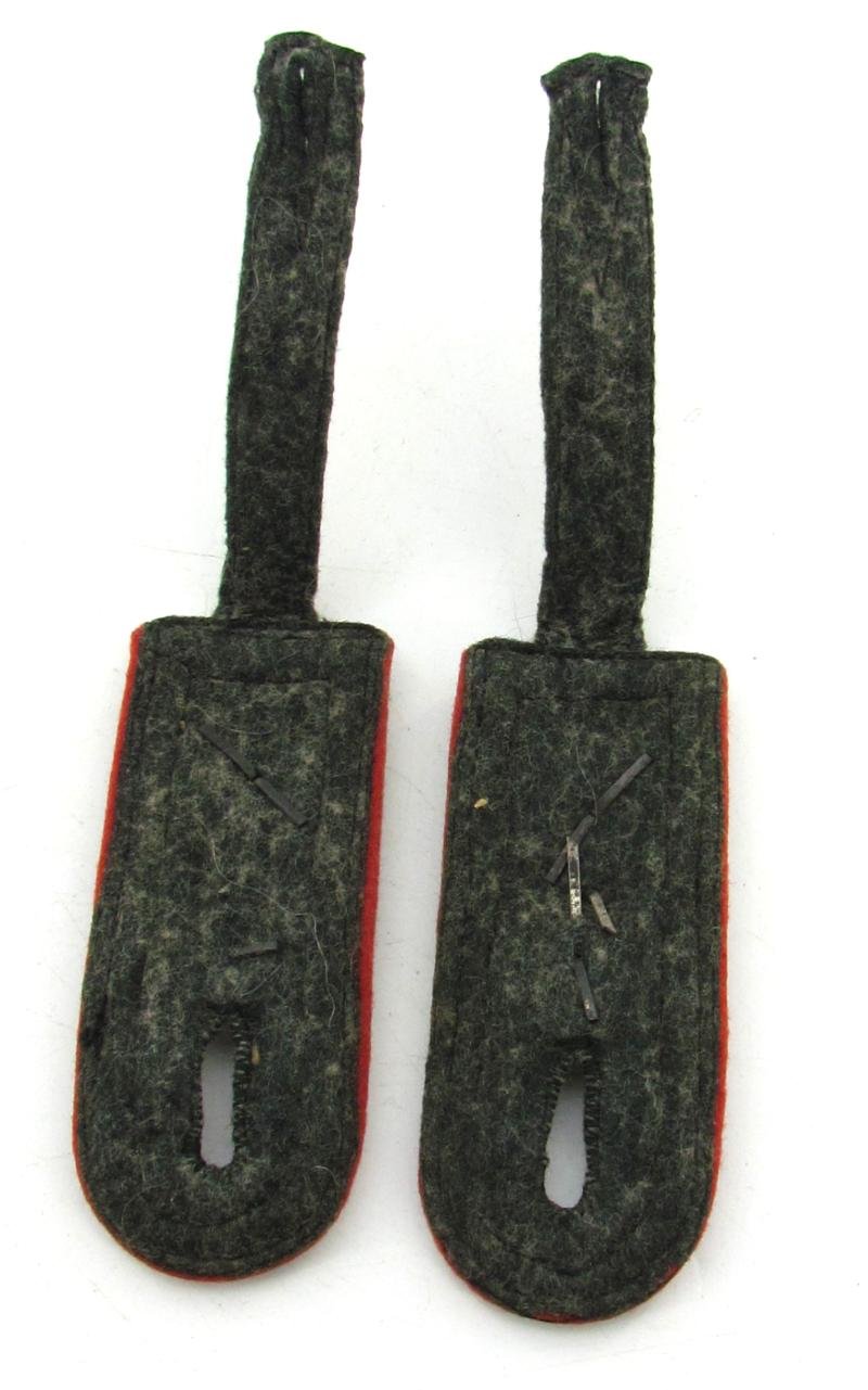 Wehrmacht ( Heer ) Oberfeldwebel Panzerjäger Shoulder Boards — image 12