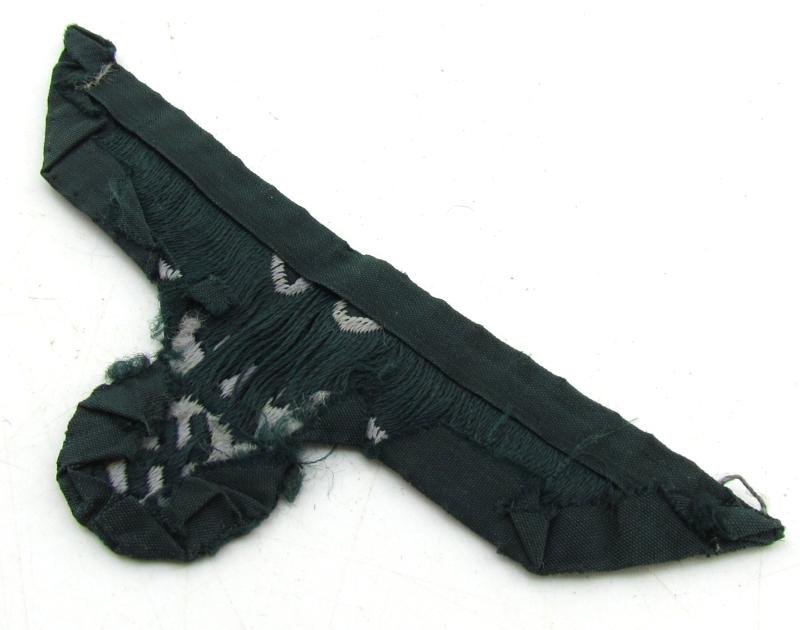 Wehrmacht (Heer) M36 'BeVo' breast eagle — image 11