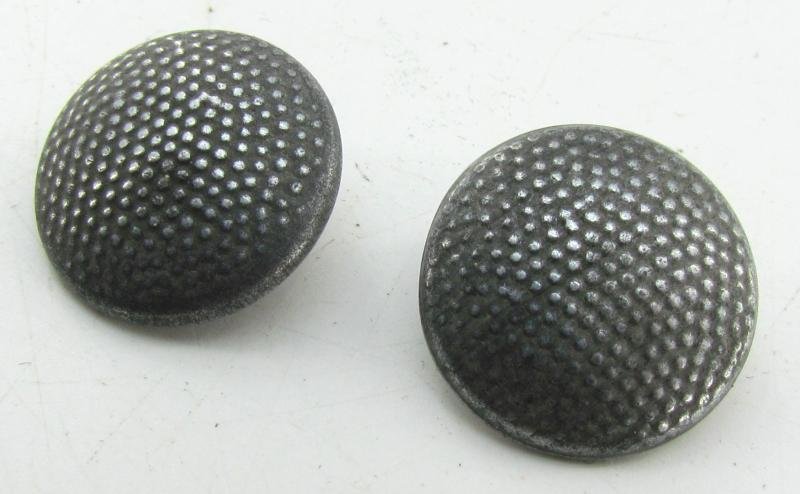 Two Wehrmacht (Heer) Shoulder strap buttons — image 4