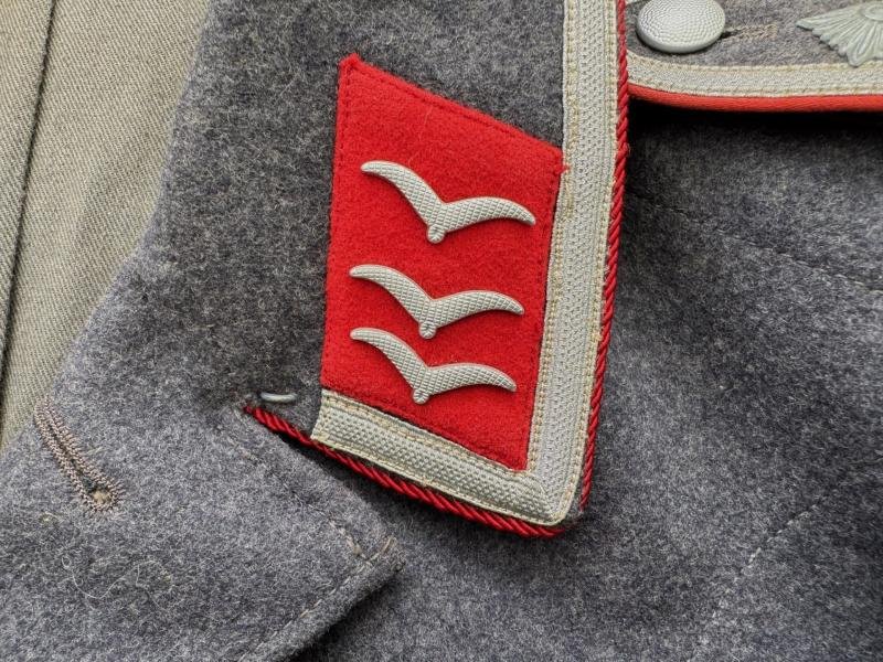 Luftwaffe Early Fliegerbluse for a 'Feldwebel' of the Flak Artillery. — image 5