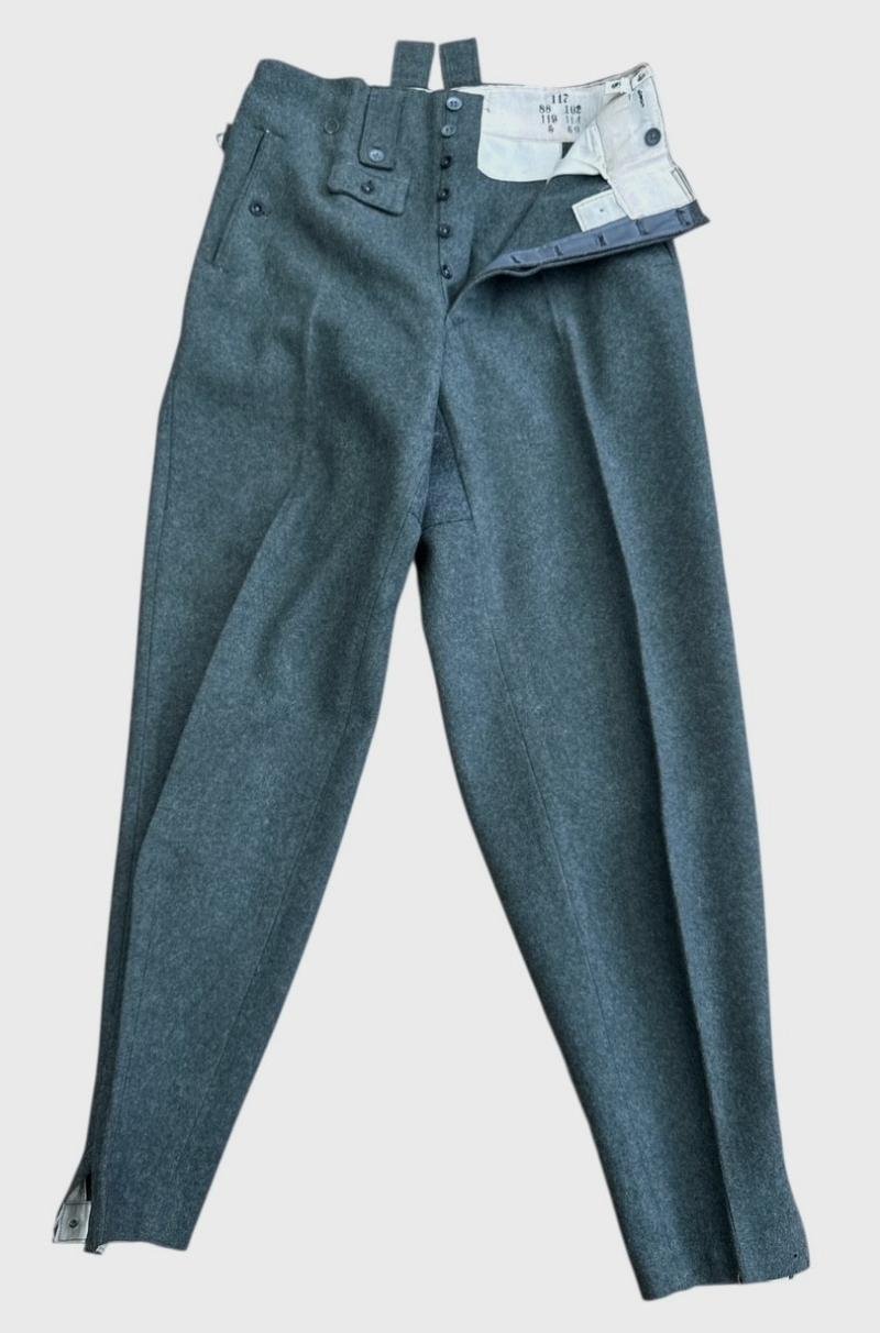 Unissued Waffen-SS M43 Combat Trousers ( Mint ) — image 5