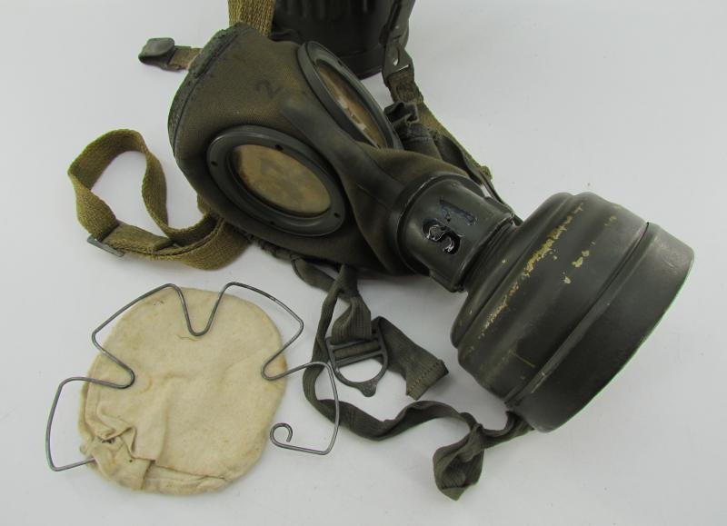 WH/SS Gasmask Cannister With Contents — image 2