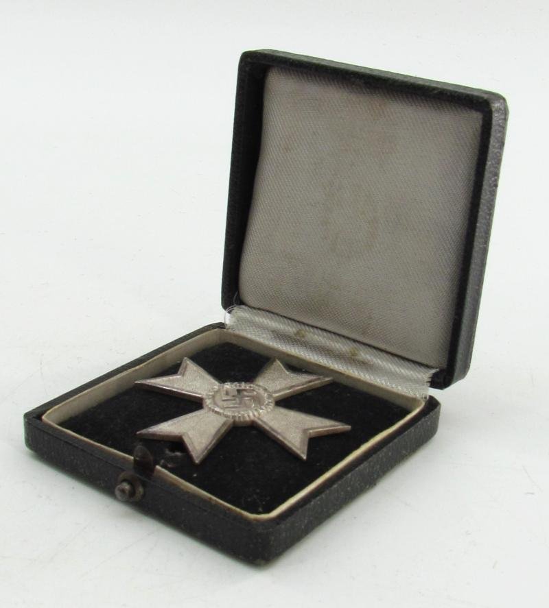 War Merit Cross (KVK) first Class without Swords in case (4) — image 20